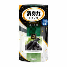 ST Shoushuuriki Жидкий дезодорант – ароматизатор для туалета с ароматом древесного угля и сандалового дерева 400 мл 