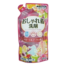 Nihon Detergent Жидкое средство для стирки деликатных тканей  (натуральное, на основе пальмового масла), (мягкая упаковка), 400 мл.