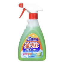 Nihon Detergent Очищающая спрей-пена для удаления масляных загрязнений на кухне ( в т.ч. нагоревшего жира), 400 мл.